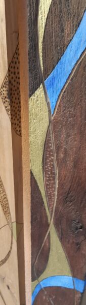 Travail sur bois réalisé en collaboration entre Véronique Arnault, plasticienne et Francis Clog, tourneur et sculpteur sur bois.